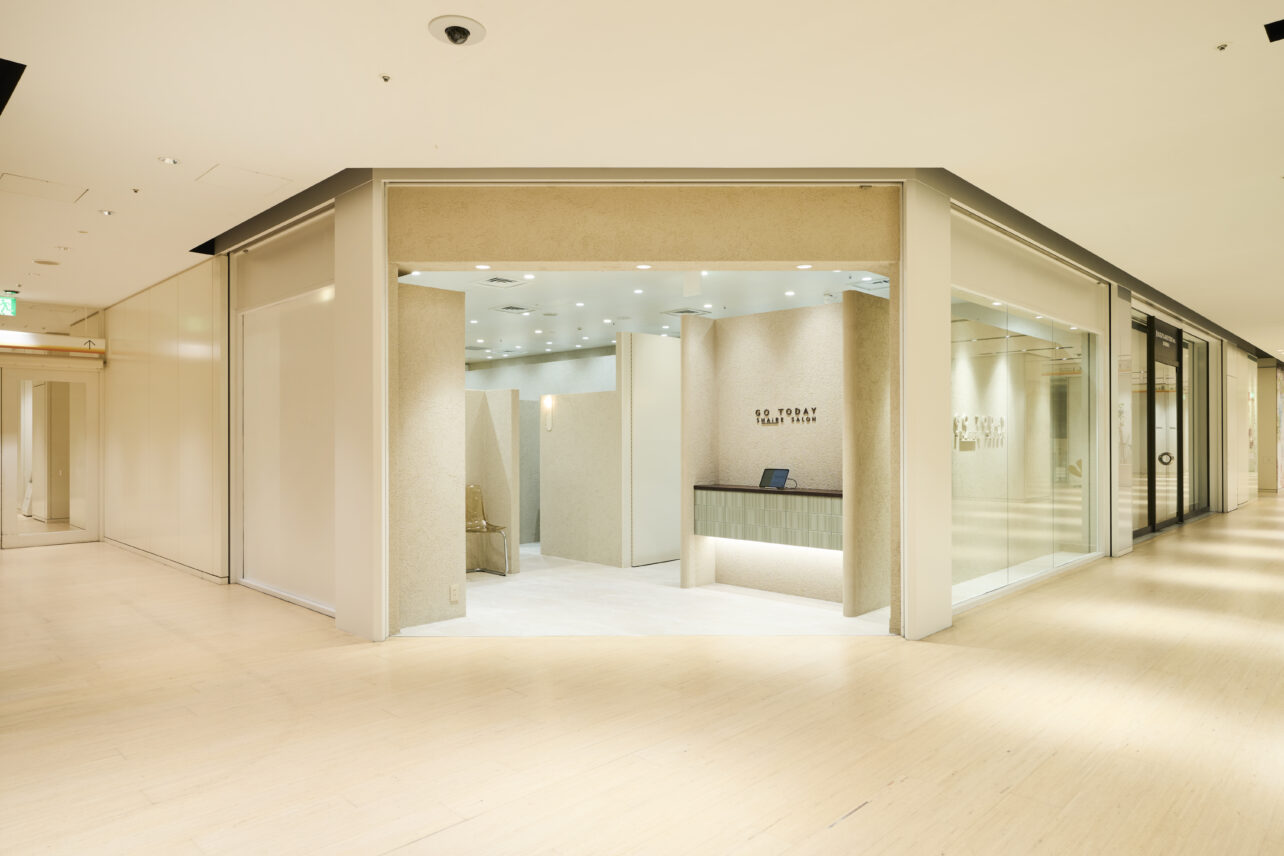 梅田Uni店